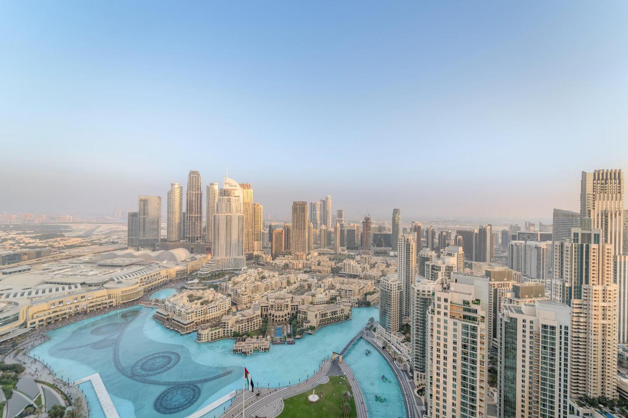 Full Burj Khalifa And Fountain Views 2br Apartment Dubai
